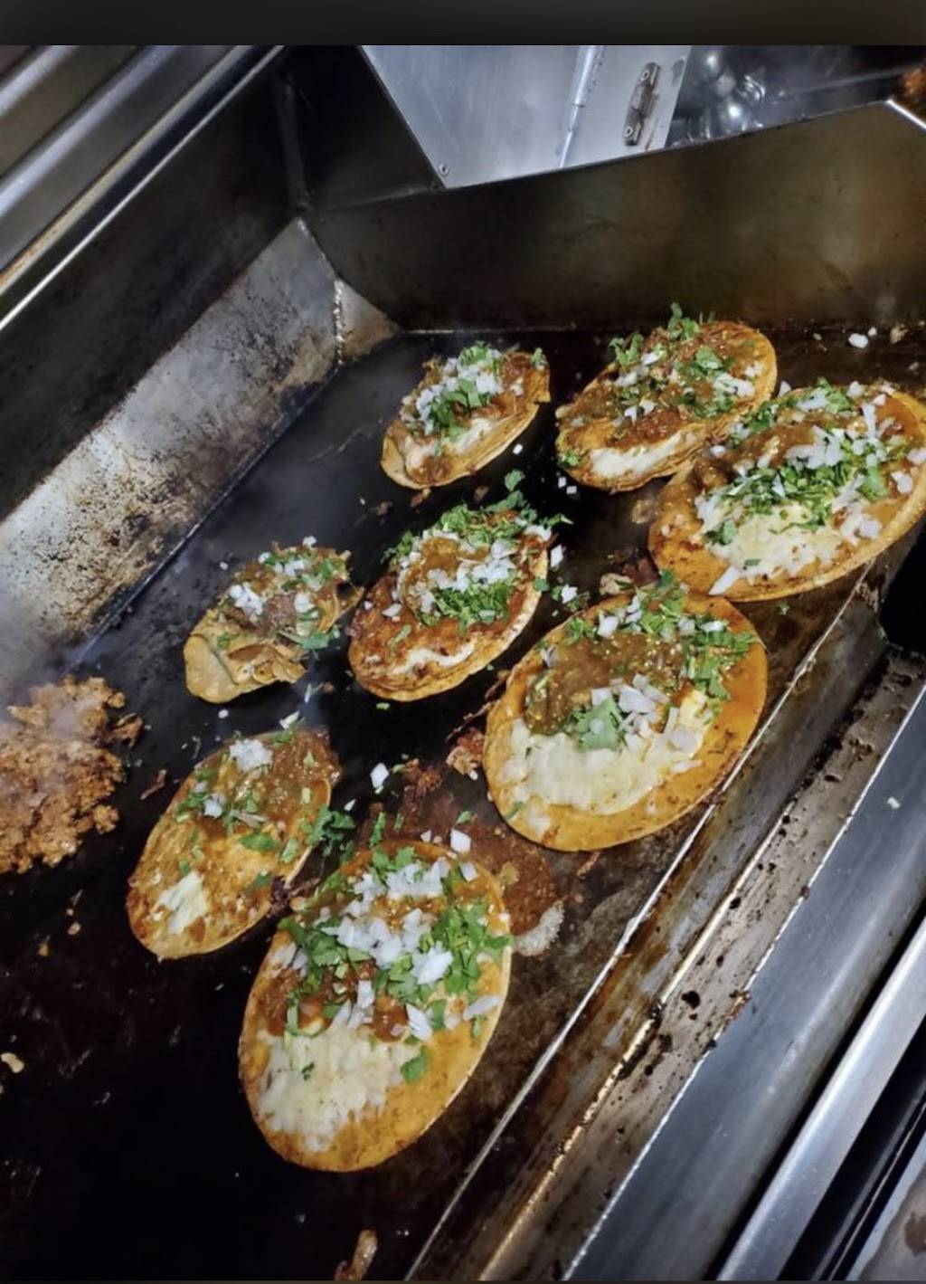 Tacos El cuñado | restaurant | 2770 Jefferson St, Napa, CA 94558, USA | 7078197208 OR +1 707-819-7208