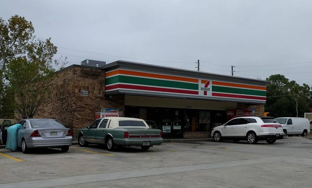 7-Eleven | bakery | 3690 Howell Branch Rd, Winter Park, FL 32792, USA | 4076770259 OR +1 407-677-0259