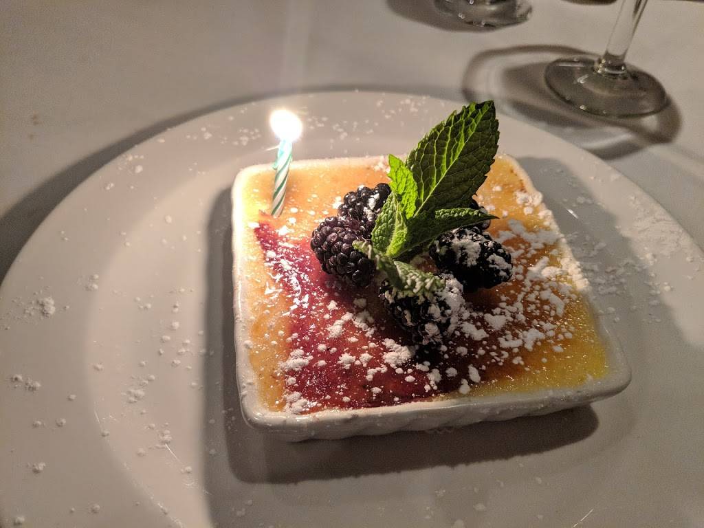 Chamberlains Steak and Chop House | restaurant | 5330 Belt Line Rd, Dallas, TX 75254, USA | 9729342467 OR +1 972-934-2467