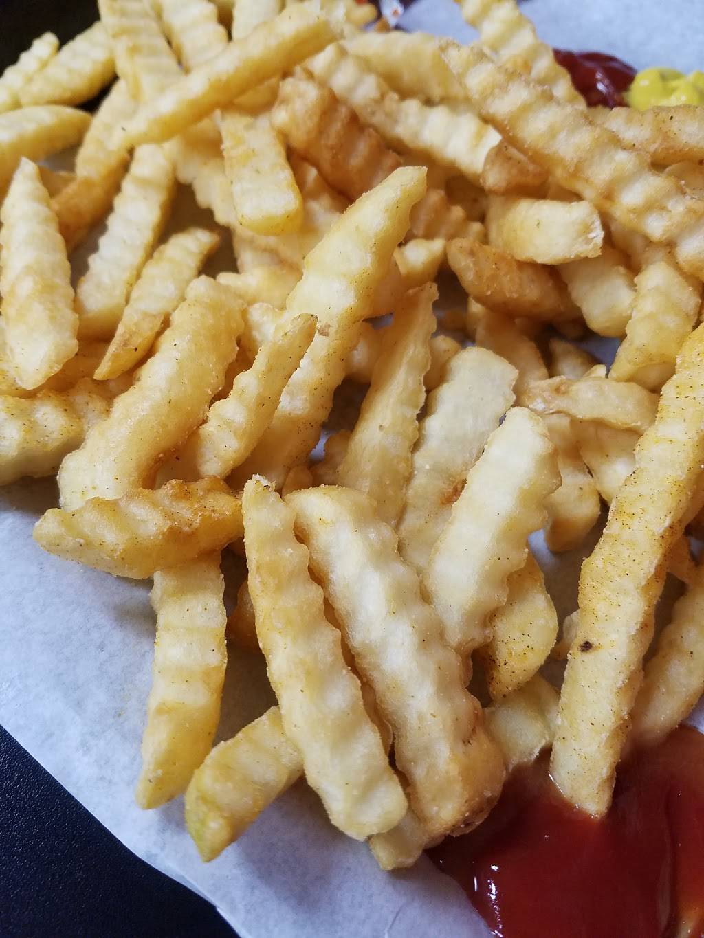 Red Onion | restaurant | 16966 Rd 26, Madera, CA 93638, USA | 5596648026 OR +1 559-664-8026