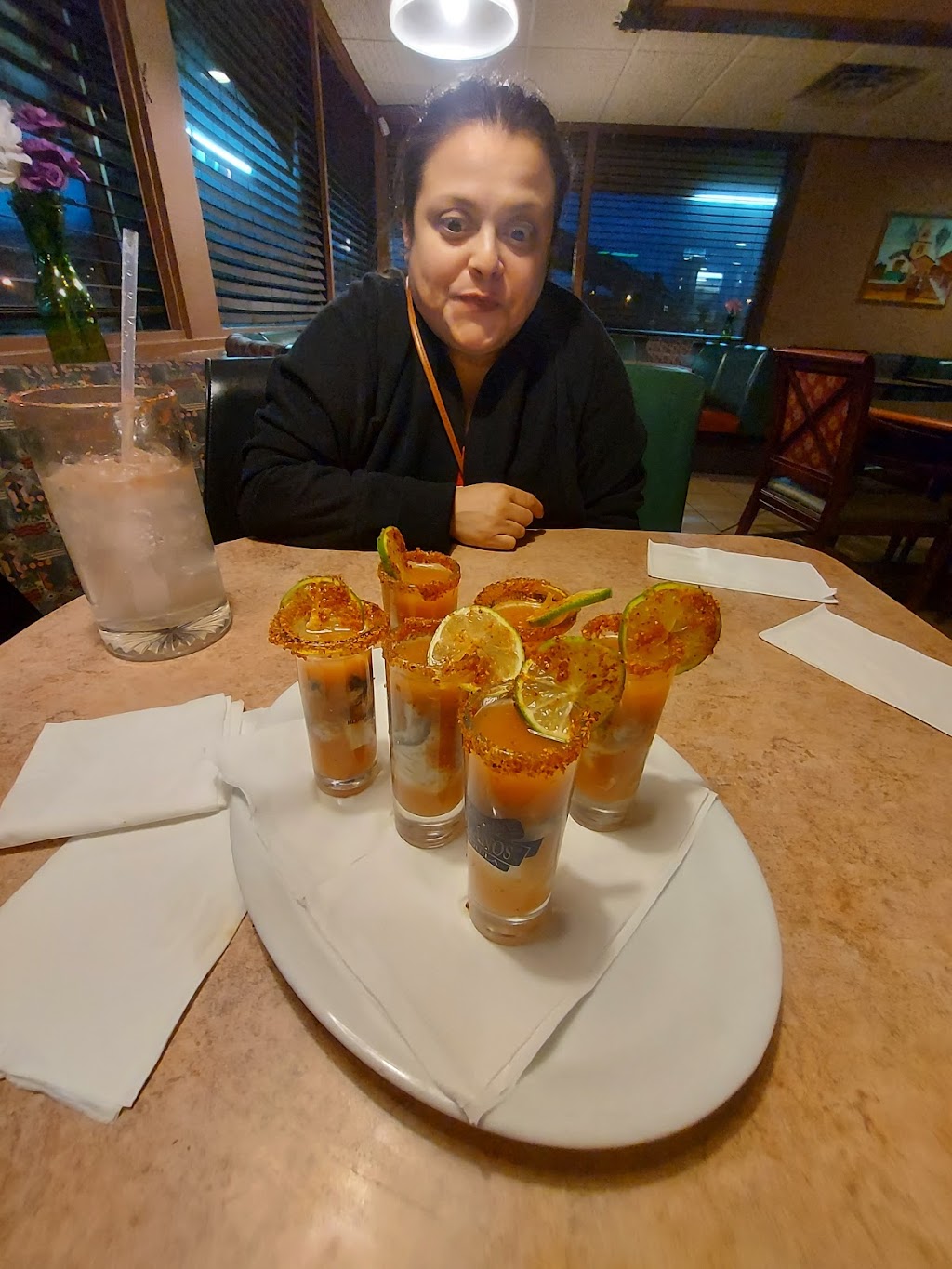 Mariscos el Kora | restaurant | 3600 Park Ave W, Denver, CO 80216, USA | 7202978104 OR +1 720-297-8104