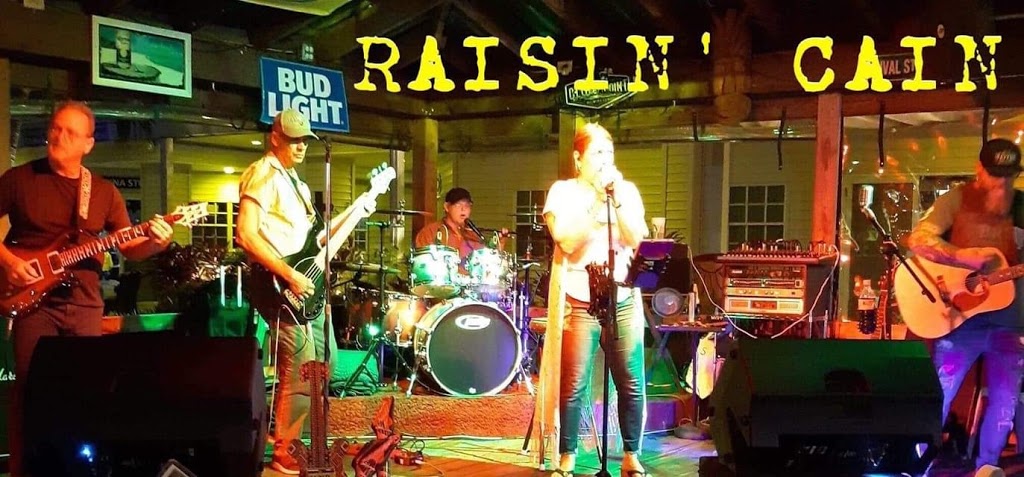 The Galley Grill at Roland Martins Marina | restaurant | Galley Grill, 920 E Del Monte Ave, Clewiston, FL 33440, USA | 8639833151 OR +1 863-983-3151