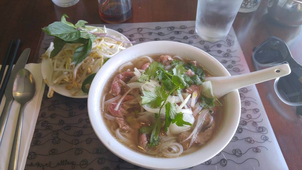 Lemongrass Vietnamese Restaurant | restaurant | 212 E Maine St, Brunswick, ME 04011, USA | 2077259008 OR +1 207-725-9008