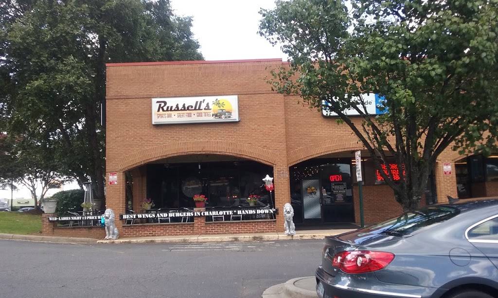 Russells Pub & Grill | restaurant | 1609 Sardis Rd N A, Charlotte, NC 28270, USA | 7048147837 OR +1 704-814-7837