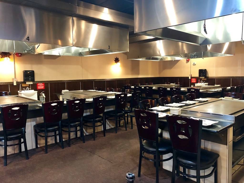 Fuji Japanese Sushi & Steak House | restaurant | 915 13th St, Ashland, KY 41101, USA | 6063271115 OR +1 606-327-1115