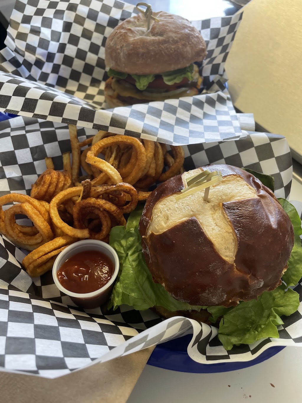 Cozo Grill | restaurant | 7316 N Lombard St, Portland, OR 97203, USA | 5038946877 OR +1 503-894-6877