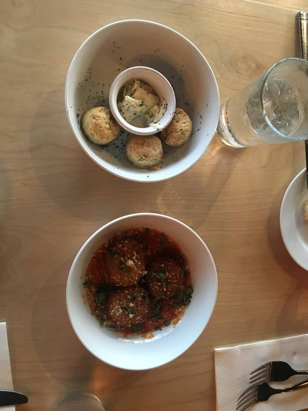 Sage by Chefs Kitchen | restaurant | 8345 SW 124th St, Miami, FL 33156, USA | 3052599000 OR +1 305-259-9000