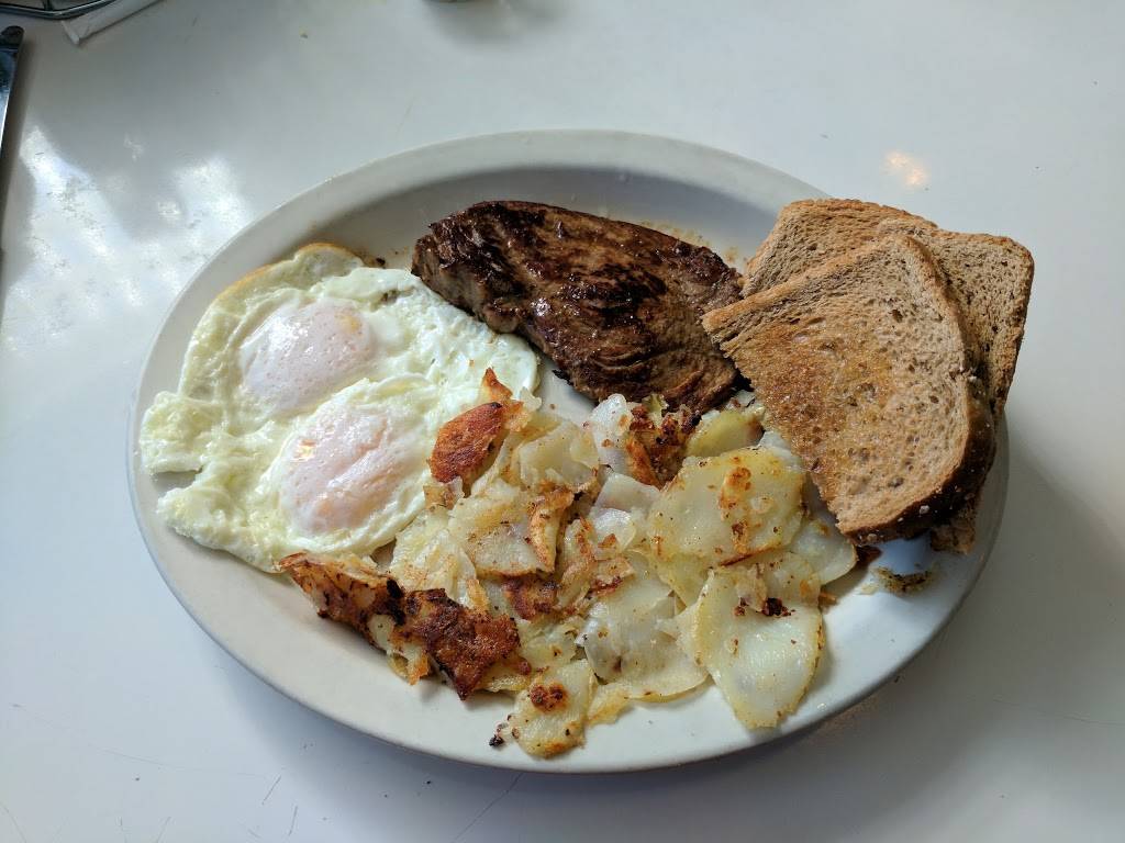 Richies Real American Diner | restaurant | 14236 Valley Center Dr # A, Victorville, CA 92395, USA | 7609551113 OR +1 760-955-1113