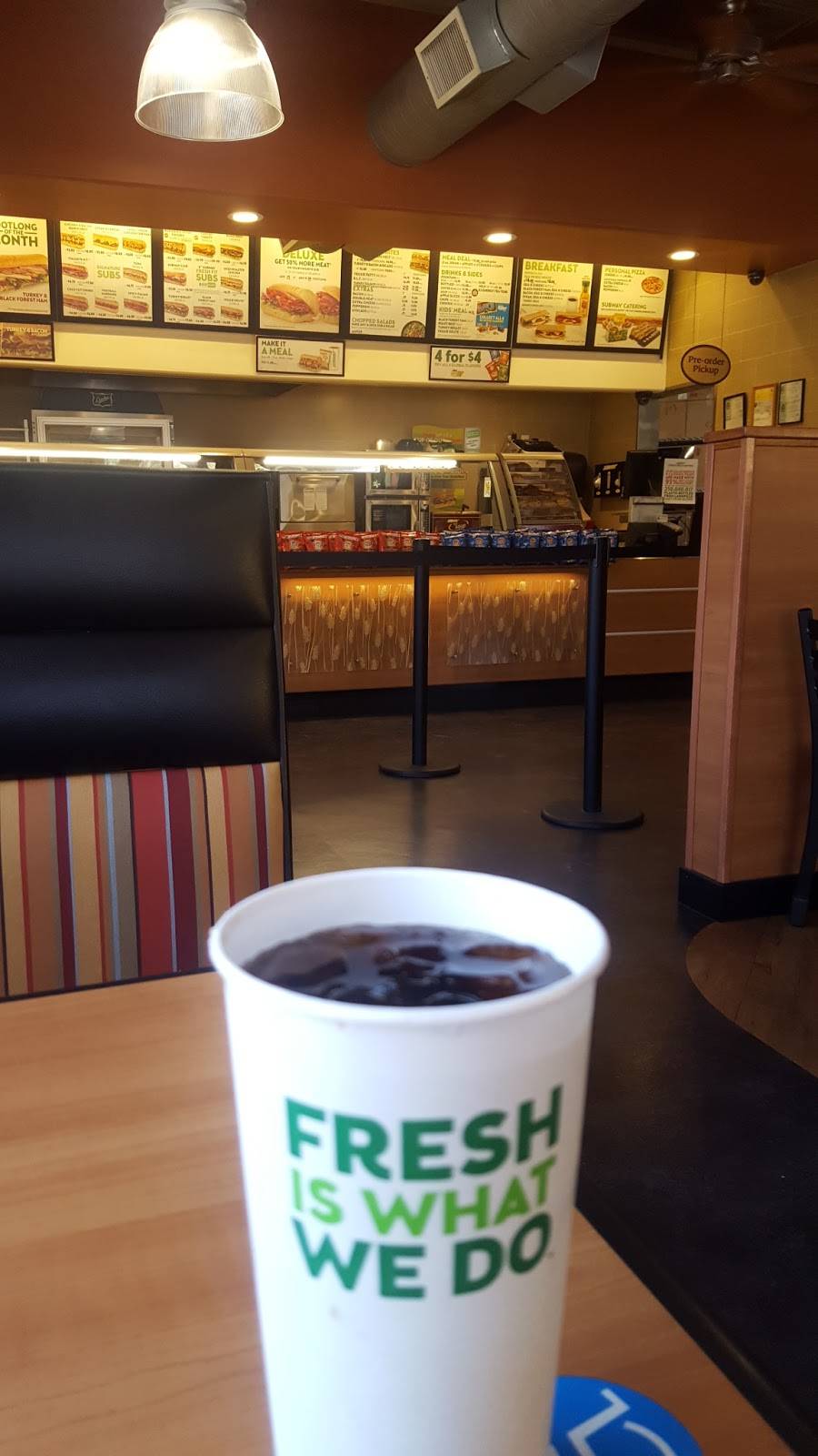 Subway | restaurant | 5430 W Cypress Ave, Visalia, CA 93277, USA | 5597131202 OR +1 559-713-1202