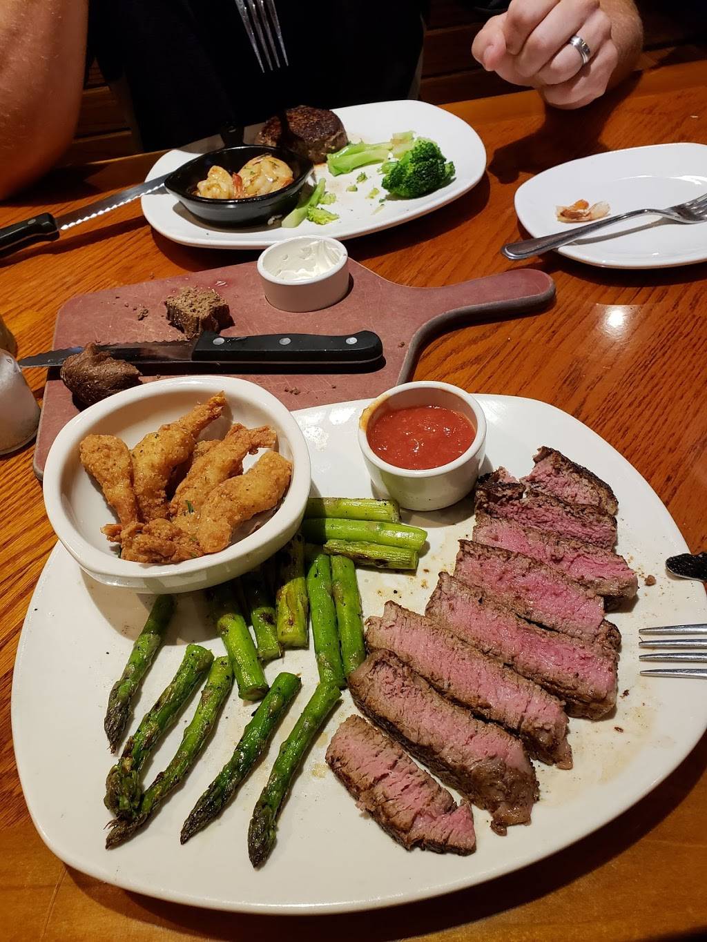 Outback Steakhouse | restaurant | 5704 S Broadway Ave, Tyler, TX 75703, USA | 9035098193 OR +1 903-509-8193