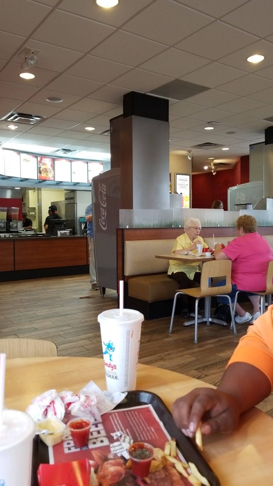 Wendys | restaurant | 1096 W Riverdale Rd, Riverdale, UT 84405, USA | 8016272523 OR +1 801-627-2523