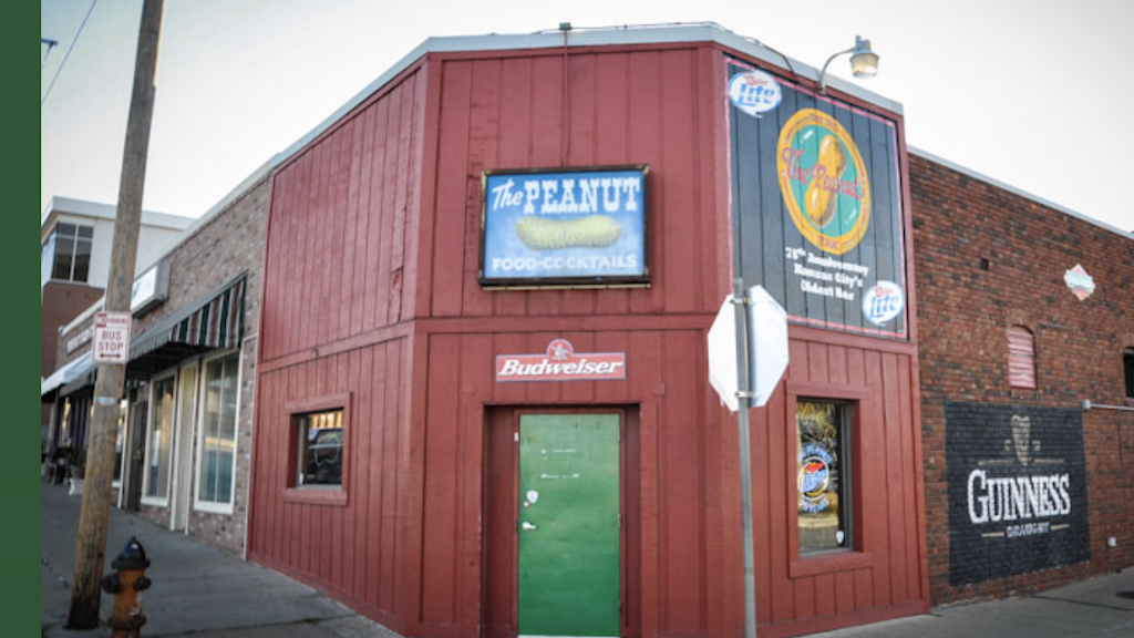 Peanut on Main | restaurant | 5000 Main St, Kansas City, MO 64112, USA | 8167539499 OR +1 816-753-9499