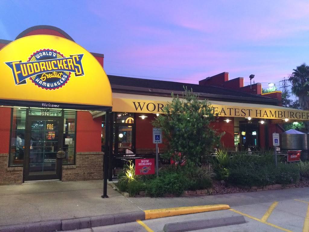 Fuddruckers | restaurant | 3929 Southwest Fwy, Houston, TX 77027, USA | 7136218222 OR +1 713-621-8222