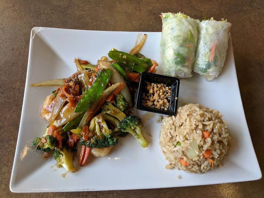 Hong Thai | restaurant | 11628 Fountains Dr, Maple Grove, MN 55369, USA | 7637033410 OR +1 763-703-3410