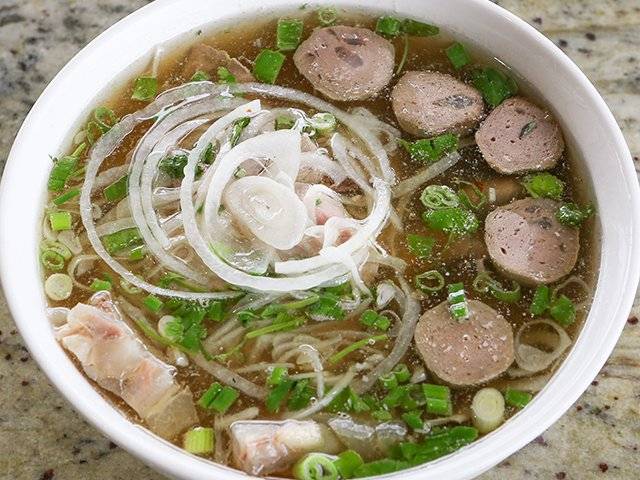 I Luv Pho | restaurant | 2059 Scenic Hwy N #117, Snellville, GA 30078, USA | 7705586906 OR +1 770-558-6906