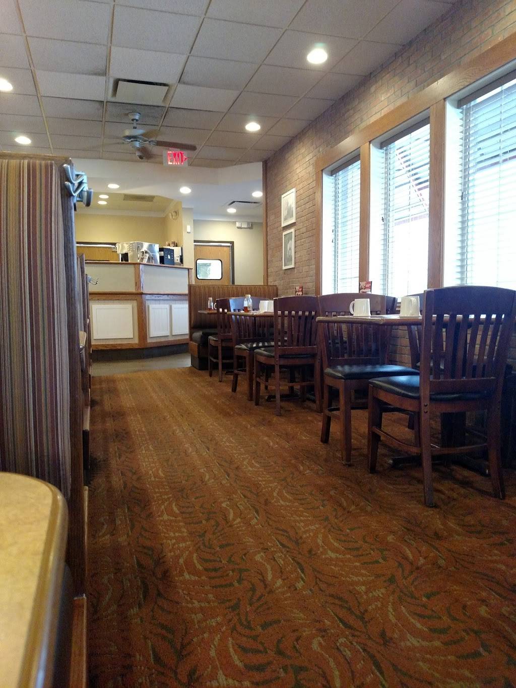 Bob Evans | restaurant | 4008 Tuscarawas St W, Canton, OH 44708, USA | 3304771050 OR +1 330-477-1050