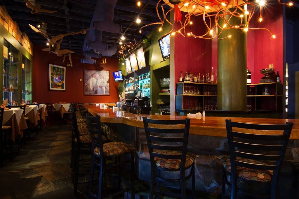 Steve & Rockys | restaurant | 43150 Grand River Ave, Novi, MI 48375, USA | 2483740688 OR +1 248-374-0688