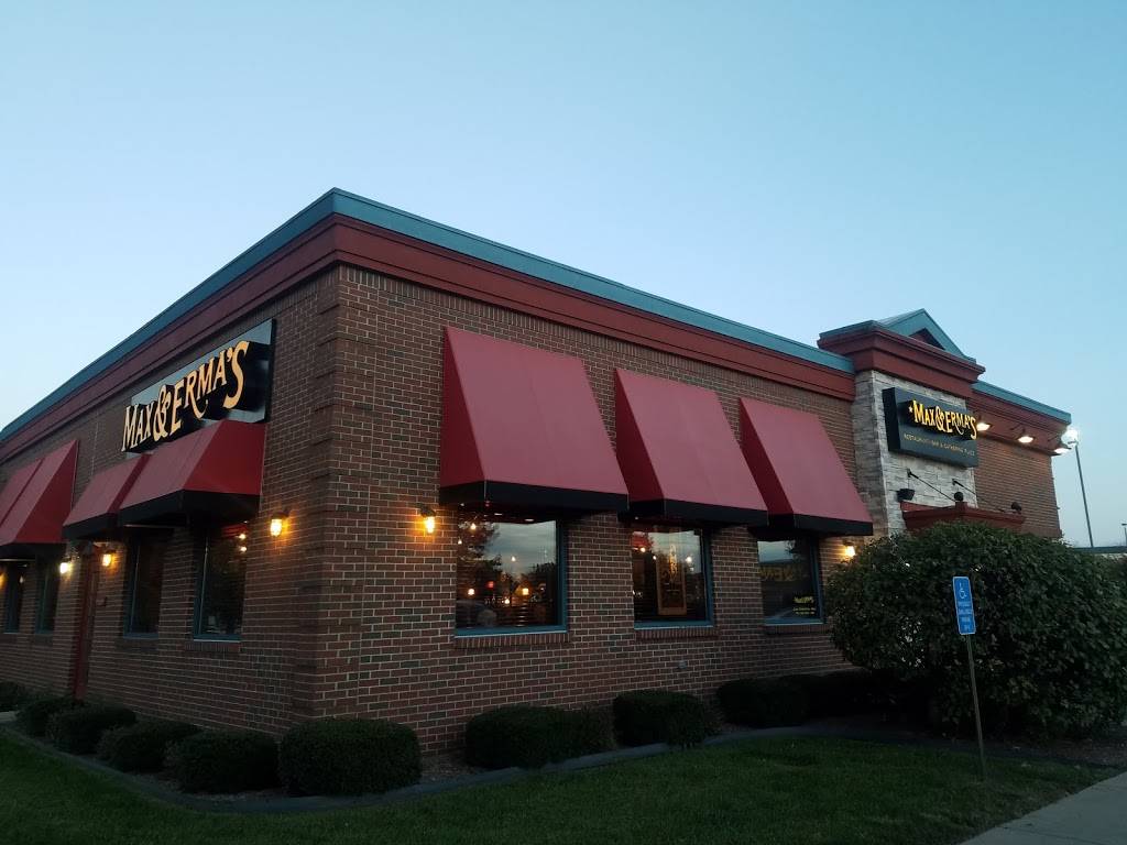 Max & Ermas | restaurant | 12105 N Executive Drive, Edinburgh, IN 46124, USA | 8125266250 OR +1 812-526-6250