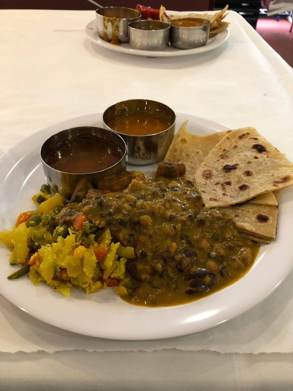 DAKSHIN INDIAN RESTAURANT | restaurant | 1135 N Salem Dr, Schaumburg, IL 60194, USA | 8478829533 OR +1 847-882-9533