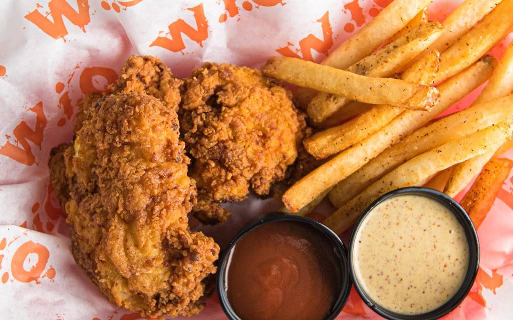 Wing It On! | restaurant | 7316 Louetta Rd B303, Spring, TX 77379, USA | 8326982415 OR +1 832-698-2415