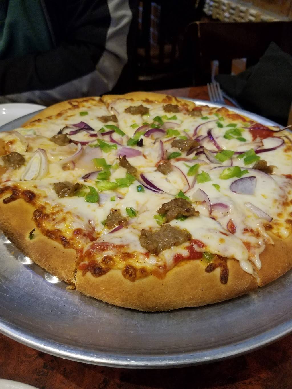 Vitos Ristorante & Pizzeria | restaurant | 3851 Crowell Rd, Turlock, CA 95382, USA | 2096671010 OR +1 209-667-1010