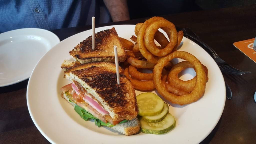 Yard House | restaurant | 71800 CA-111 Space B-101, Rancho Mirage, CA 92270, USA | 7607791415 OR +1 760-779-1415