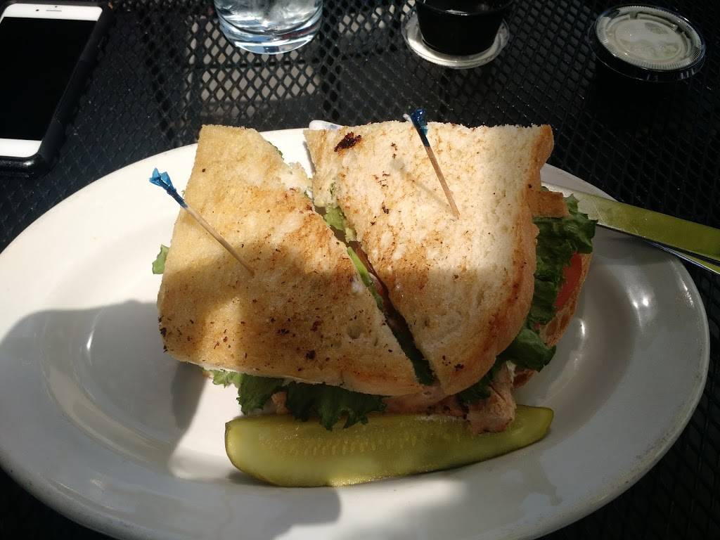 Little Joes Tavern | restaurant | 11518 S Saginaw St, Grand Blanc, MI 48439, USA | 8106948391 OR +1 810-694-8391