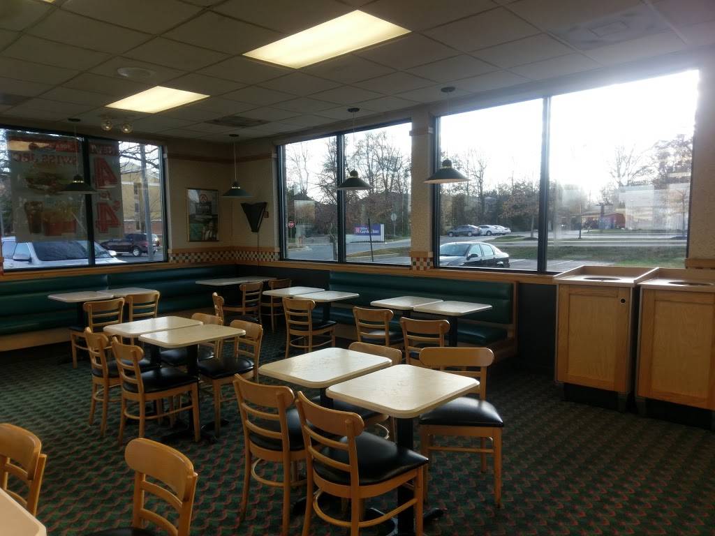 Wendys | restaurant | 1710 N Dupont Hwy, Dover, DE 19901, USA | 3027303900 OR +1 302-730-3900