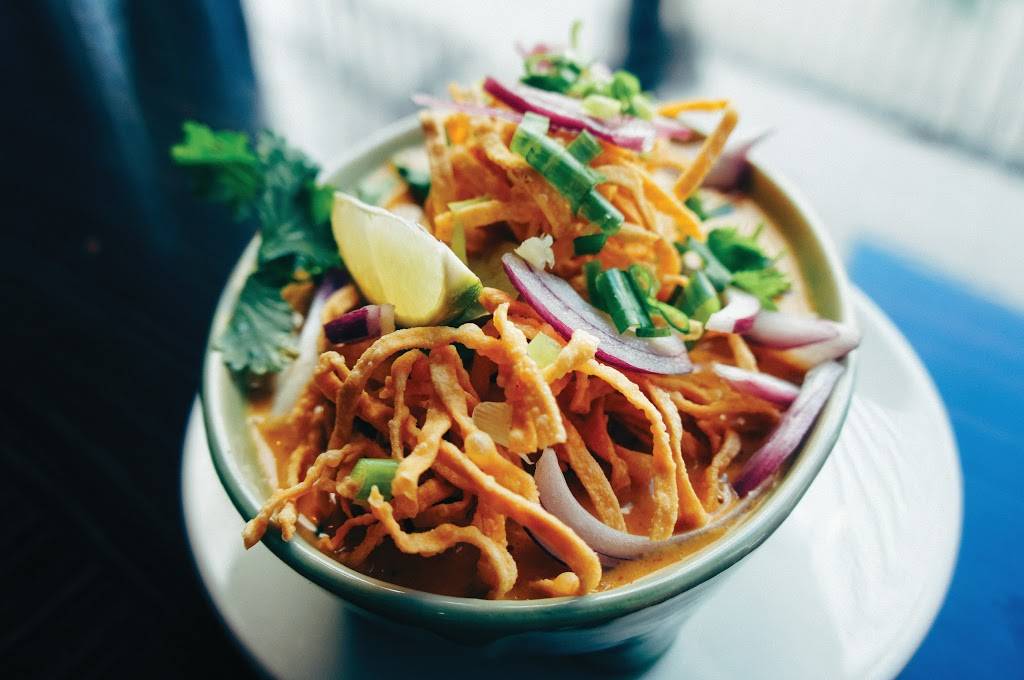 Thai Basil Signature Downtown Phoenix | restaurant | 114 W Adams St, Phoenix, AZ 85003, USA | 6027598737 OR +1 602-759-8737