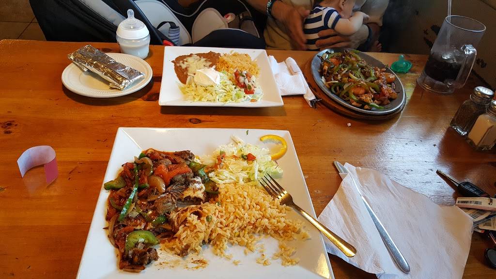 Plaza Agave | restaurant | 8377 E Washington St, Chagrin Falls, OH 44023, USA | 4405431186 OR +1 440-543-1186