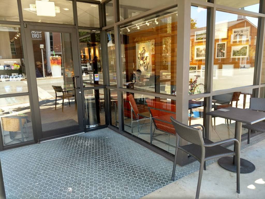 Starbucks | cafe | 1915 Edgewater Dr Suite A, Orlando, FL 32804, USA | 4074257448 OR +1 407-425-7448