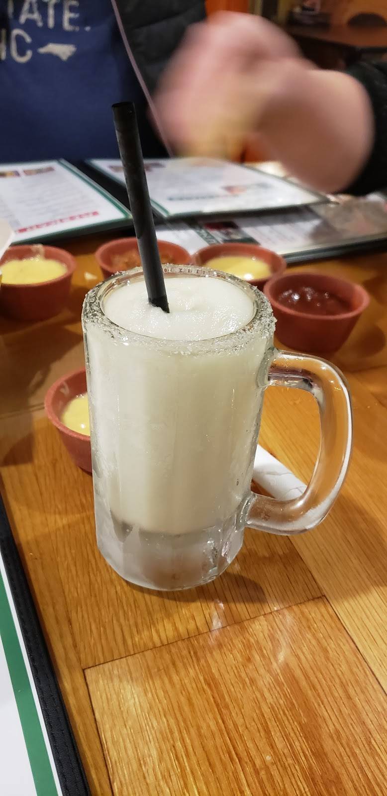 Mi Familia Mexican Restaurant | restaurant | 111 SW Lee Blvd, Lawton, OK 73505, USA | 5805910358 OR +1 580-591-0358