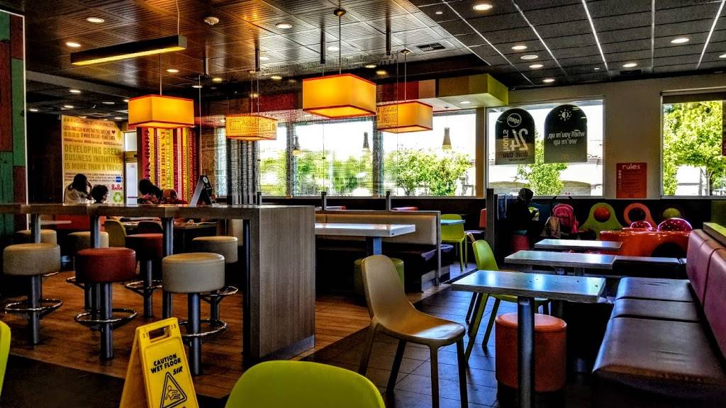 McDonalds | cafe | 1691 Monument Blvd, Concord, CA 94520, USA | 9256807267 OR +1 925-680-7267