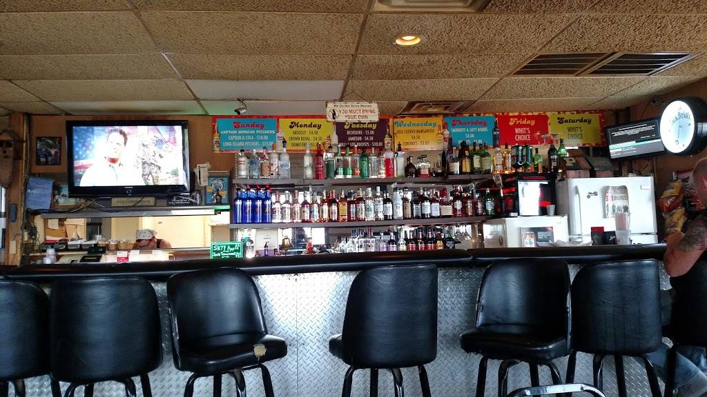 Whits Inn | restaurant | 1020 US-31, Whiteland, IN 46184, USA | 3175359511 OR +1 317-535-9511