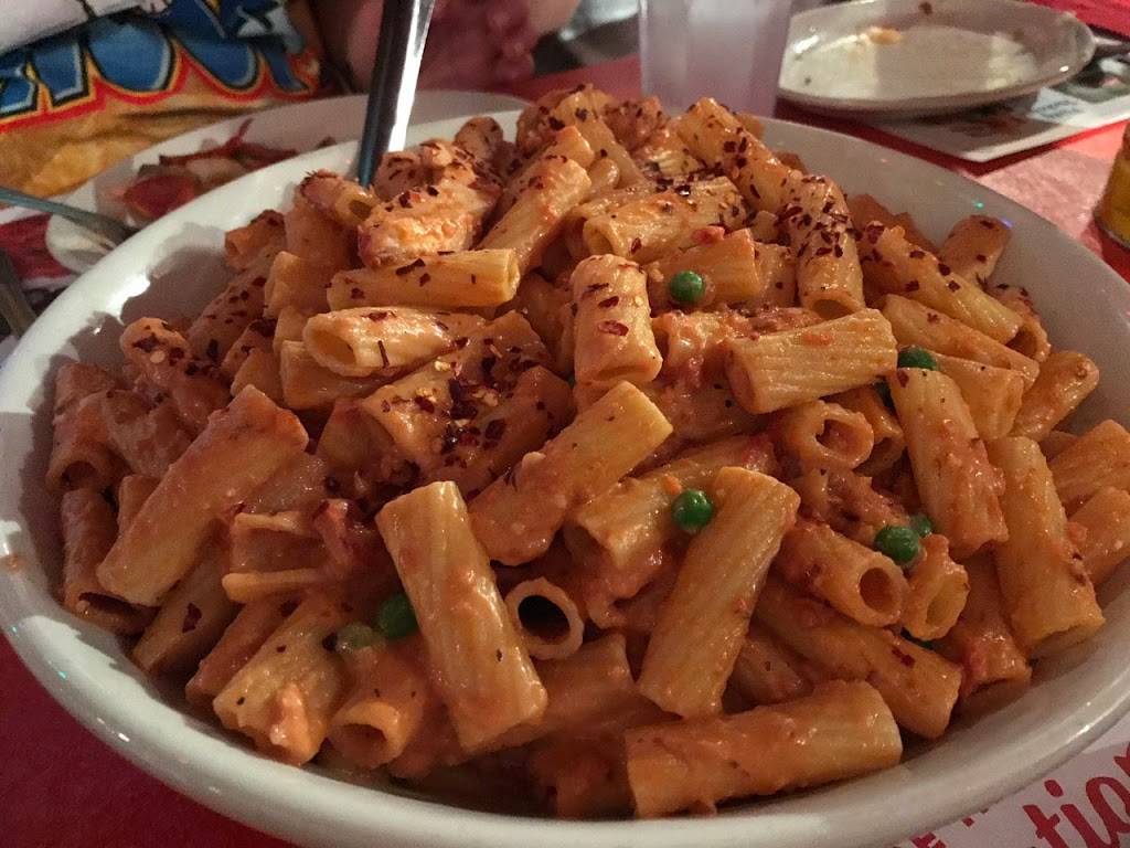 Buca di Beppo Italian Restaurant | restaurant | 10749 Westview Pkwy, Mira Mesa, CA 92126, USA | 8585362822 OR +1 858-536-2822