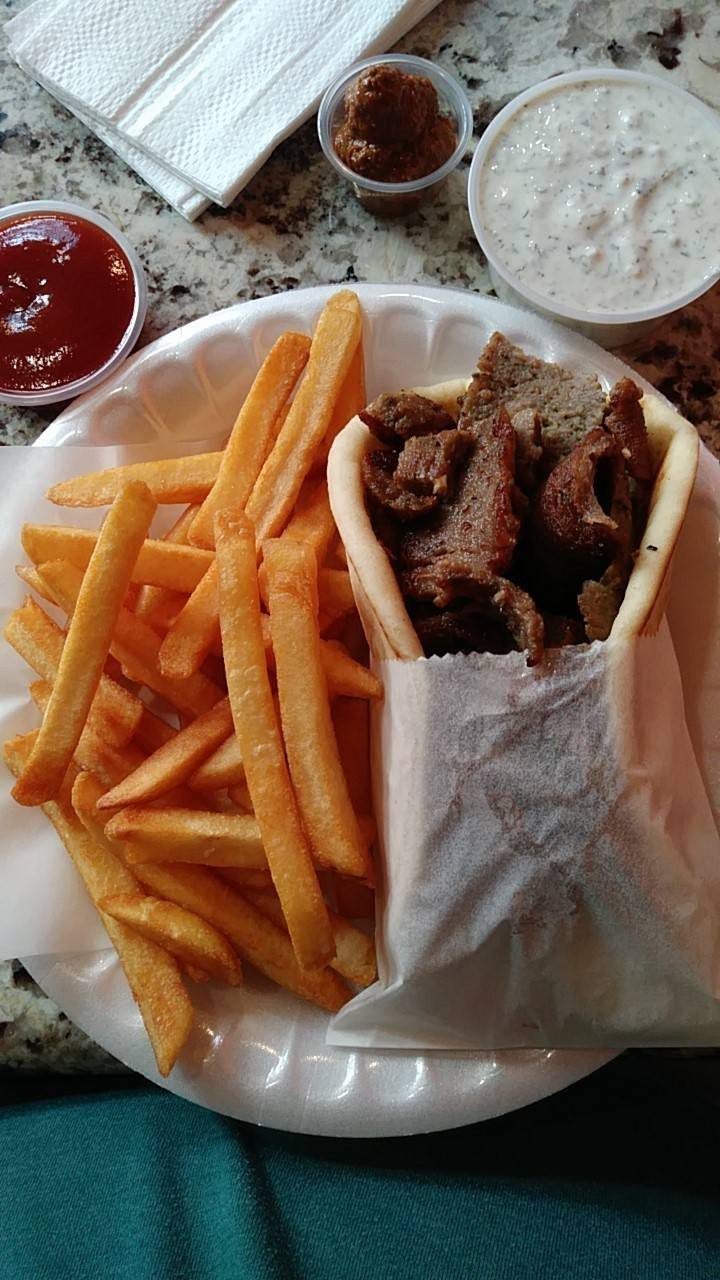 Mediterranean Delight | restaurant | 126 S Brand Blvd, Glendale, CA 91204, USA | 8185433272 OR +1 818-543-3272