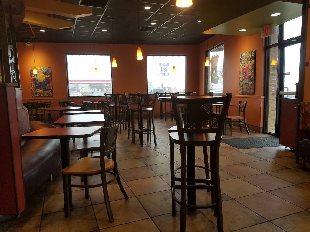 Taco Bell | meal takeaway | 10800 South Fwy, Fort Worth, TX 76140, USA | 8172932717 OR +1 817-293-2717