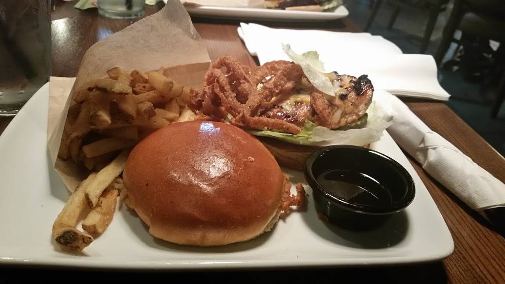 TGI Fridays | restaurant | 825 Dulaney Valley Rd #108, Towson, MD 21204, USA | 4108284556 OR +1 410-828-4556