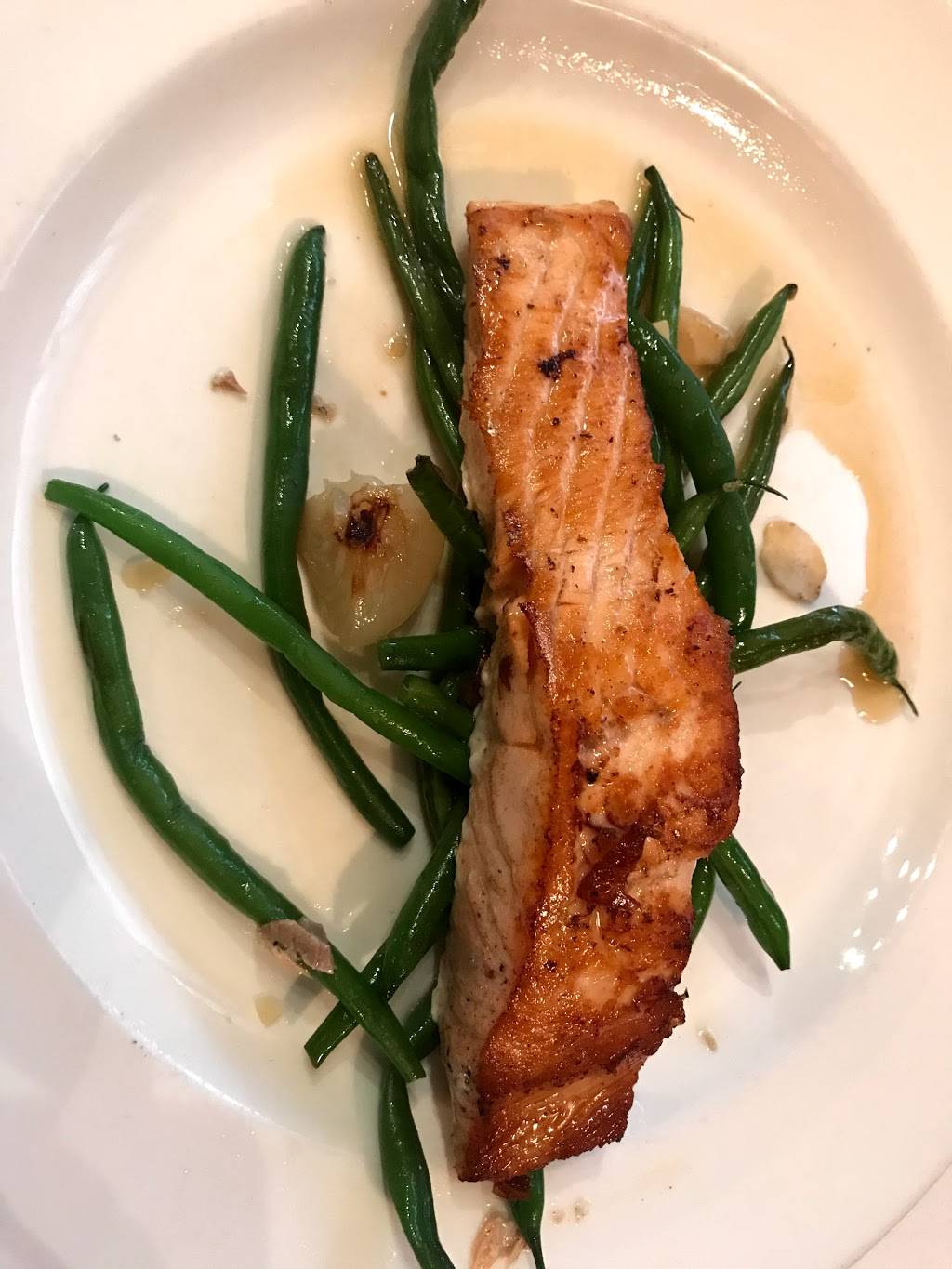 The Capital Grille | restaurant | 1338-46 Chestnut St, Philadelphia, PA 19107, USA | 2155459588 OR +1 215-545-9588