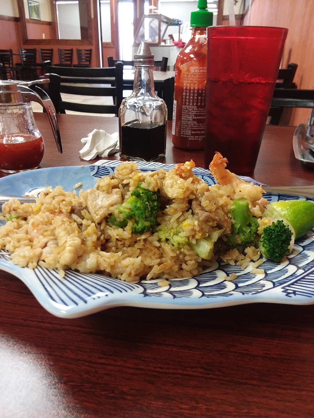 JT Oishi Café | restaurant | 403 Beola Ave, Cactus, TX 79013, USA | 8069663036 OR +1 806-966-3036