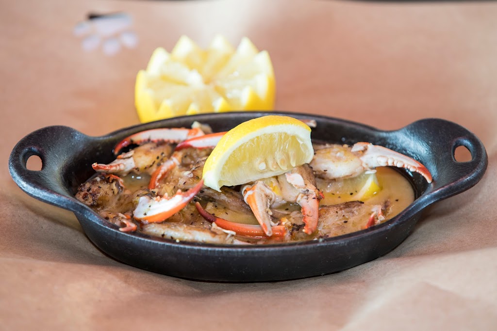 Boshamps Seafood and Oyster House | restaurant | 414 Harbor Blvd, Destin, FL 32541, USA | 8504247406 OR +1 850-424-7406