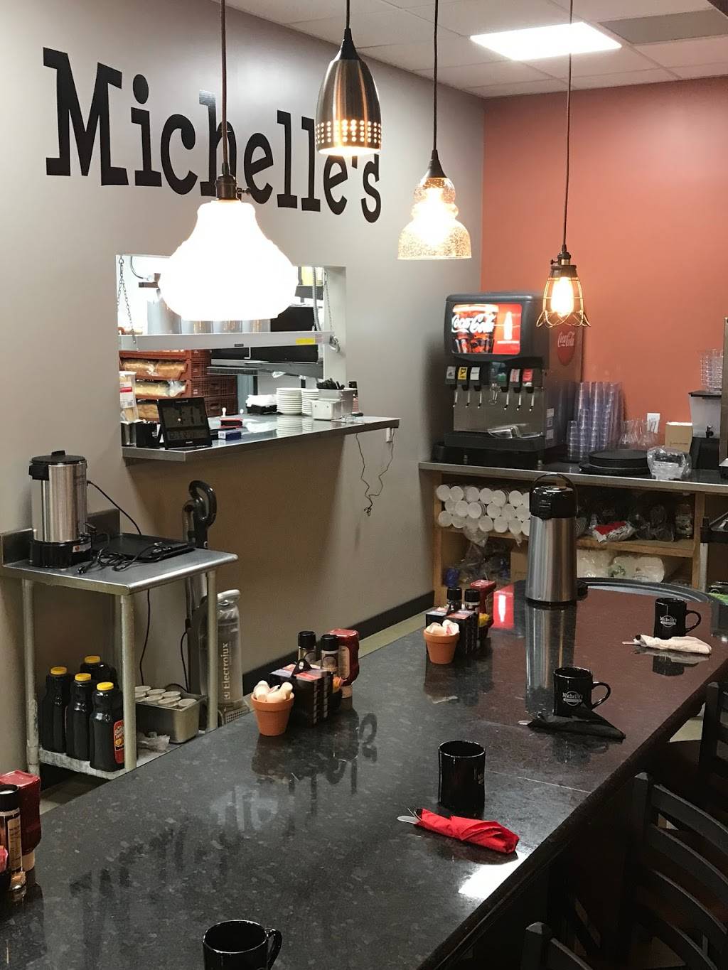 Michelle’s of Vicksburg | restaurant | 343 W Prairie St, Vicksburg, MI 49097, USA | 2694758037 OR +1 269-475-8037