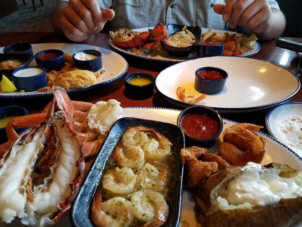 Red Lobster | restaurant | 1720 N Main St, Salinas, CA 93906, USA | 8314438724 OR +1 831-443-8724