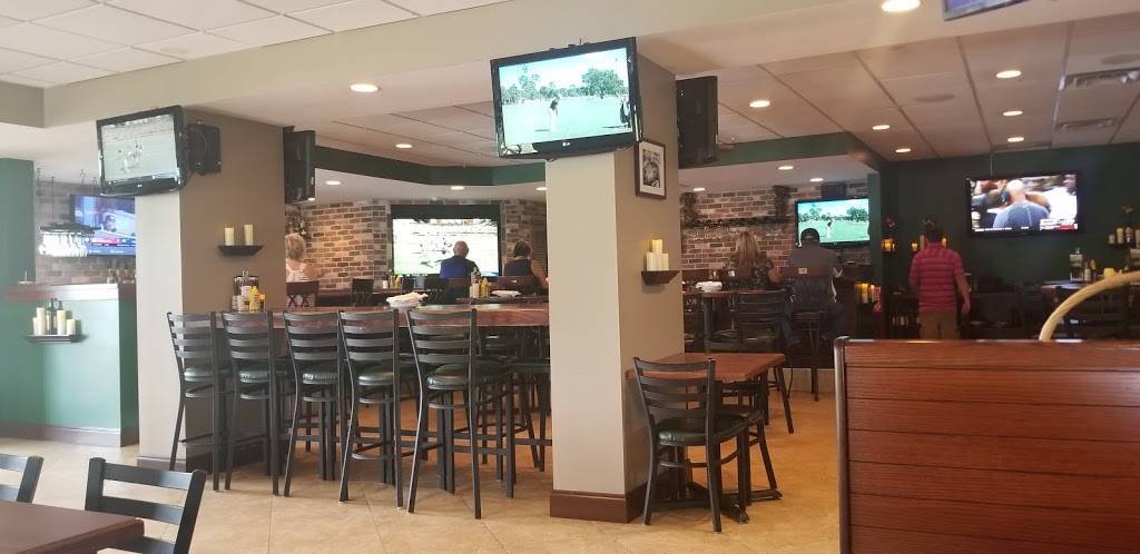 The Crooked Wood Bar And Grill | restaurant | 1100 Tarpon Woods Blvd, Palm Harbor, FL 34685, USA | 7272404866 OR +1 727-240-4866