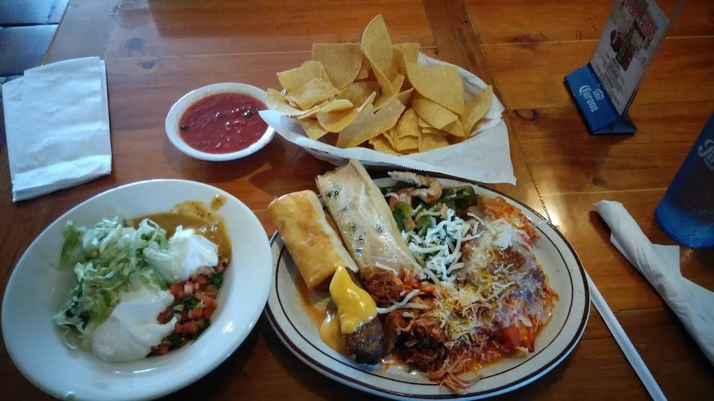 Chile Verde Mexican Restaurant & Grill | restaurant | 8345 Pendleton Pike, Indianapolis, IN 46226, USA | 3178978177 OR +1 317-897-8177