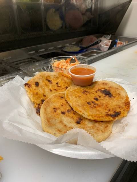 La Familia Restaurant | restaurant | 588 Salem Rd, Picayune, MS 39466, USA | 7692422864 OR +1 769-242-2864