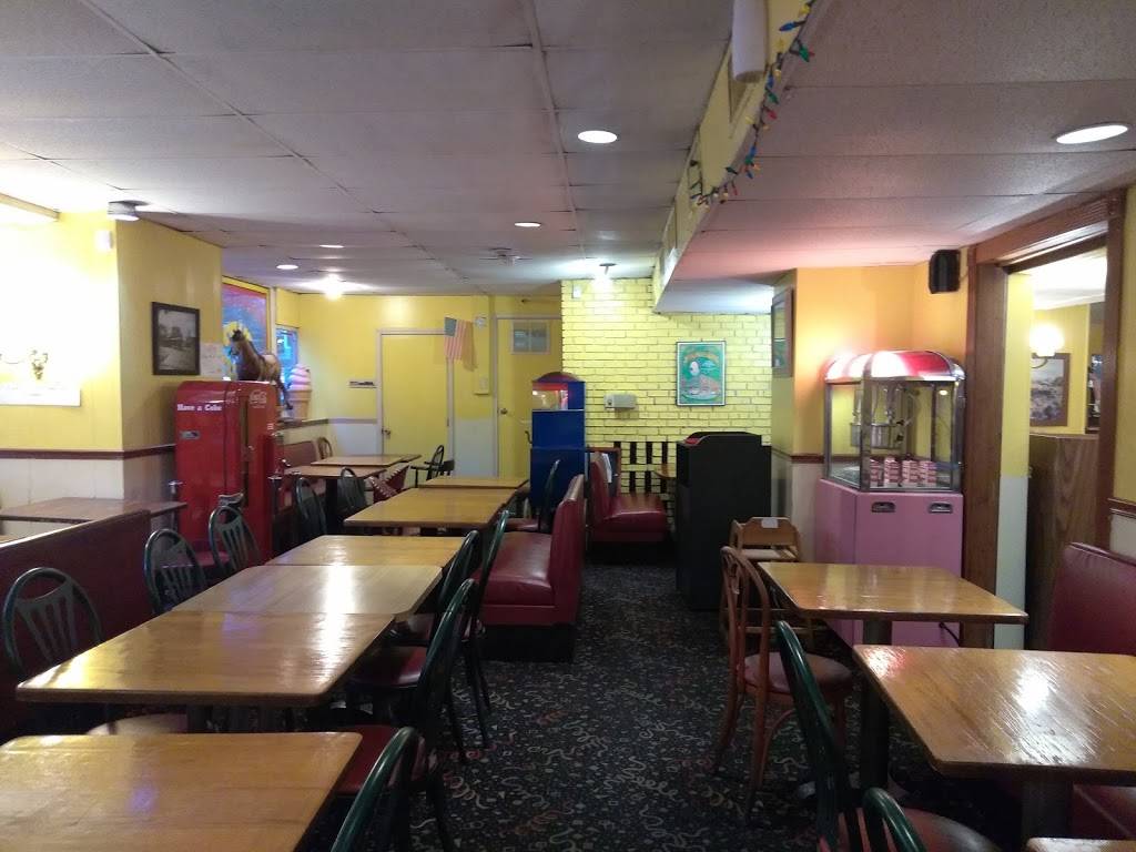 Ollies Trolley | restaurant | 425 12th St NW, Washington, DC 20004, USA | 2027708614 OR +1 202-770-8614