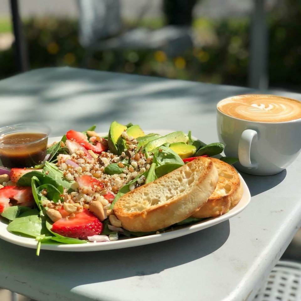 java hut | cafe | 20 Church St, Guilford, CT 06437, USA | 2036895060 OR +1 203-689-5060