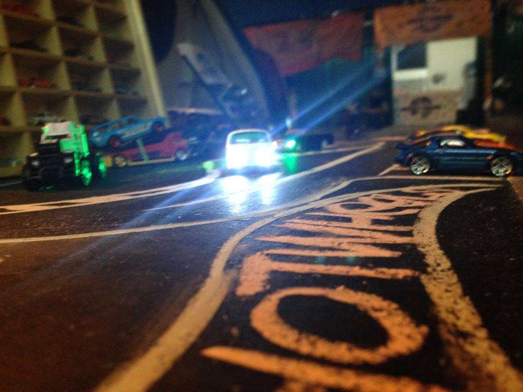 Toms Coffee Shop | restaurant | 250 E Burnside Ave, Bronx, NY 10457, USA | 7187312077 OR +1 718-731-2077