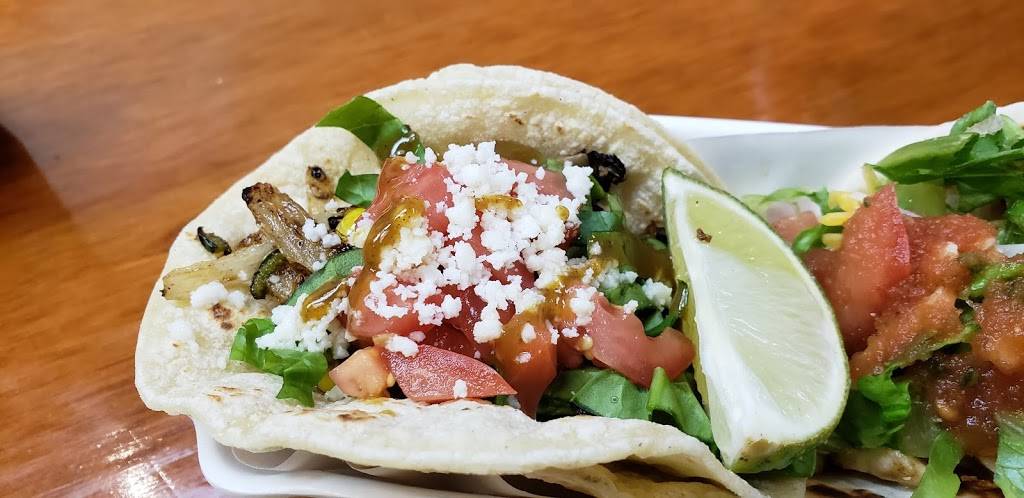 Capricho | restaurant | 215-A Princess St, Wilmington, NC 28401, USA | 9107651167 OR +1 910-765-1167